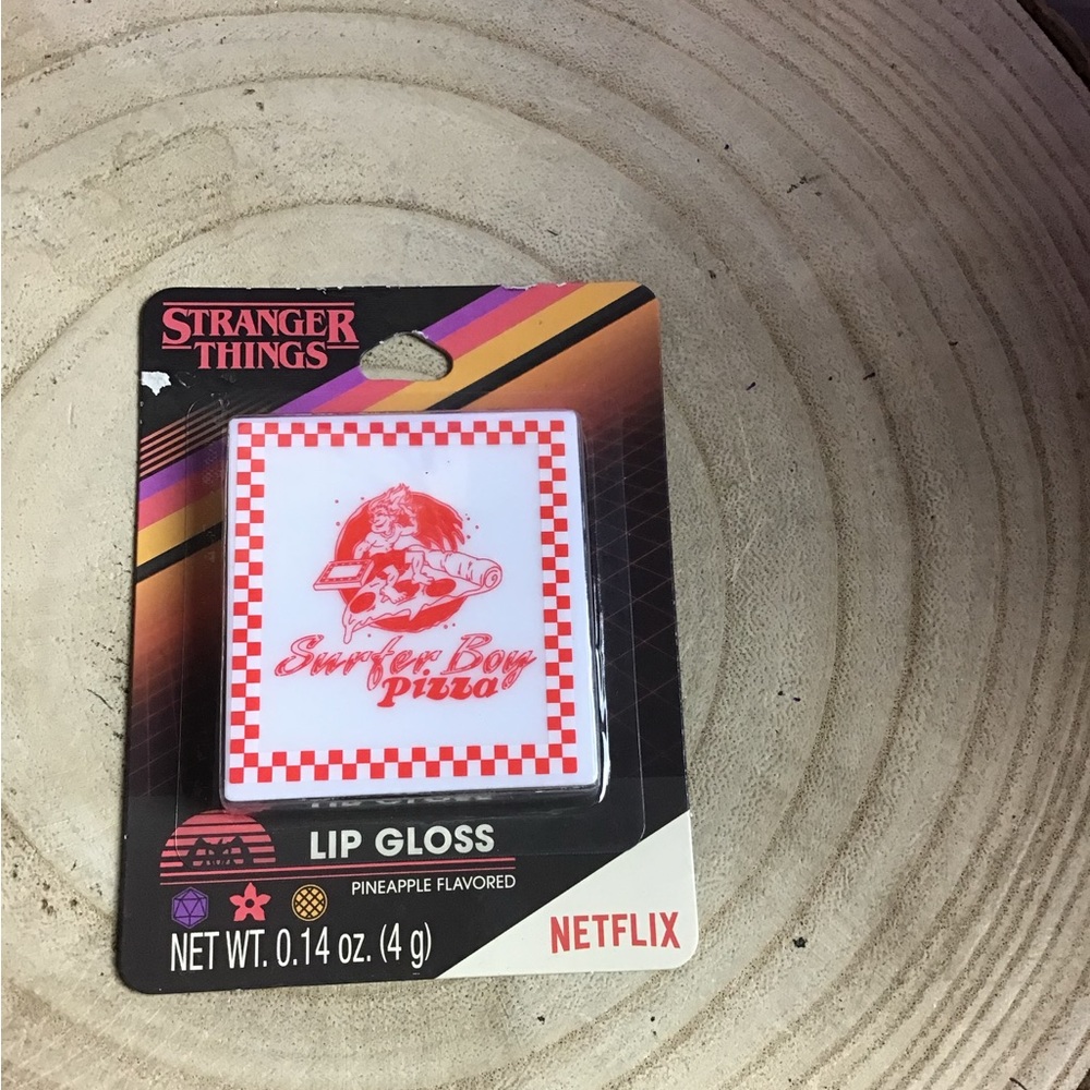 Stranger things surfer boy pizza box collectible pineapple lip gloss- new